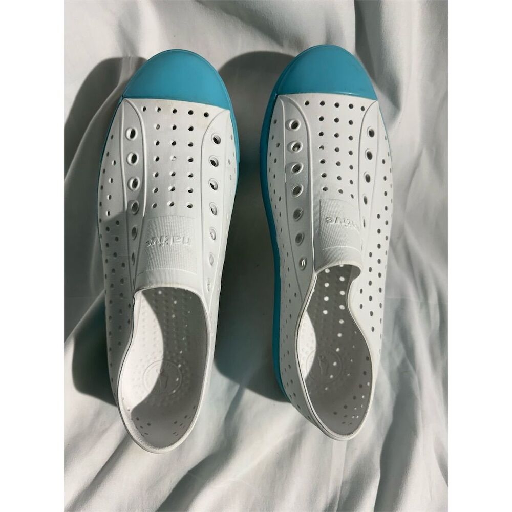 Native Shoes Jefferson Kids Water Shoe White Slip-On Casual Summer
